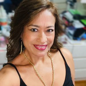 Meet your Posher, Esther